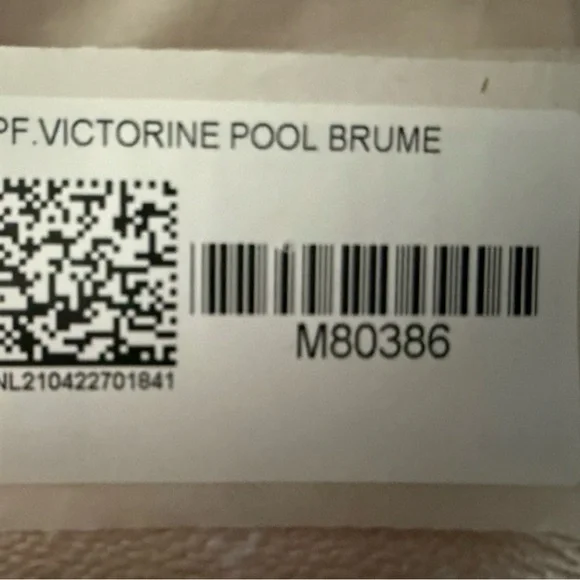 Louis Vuitton Victorine by the Pool pink Wallet - Picture 6 of 9